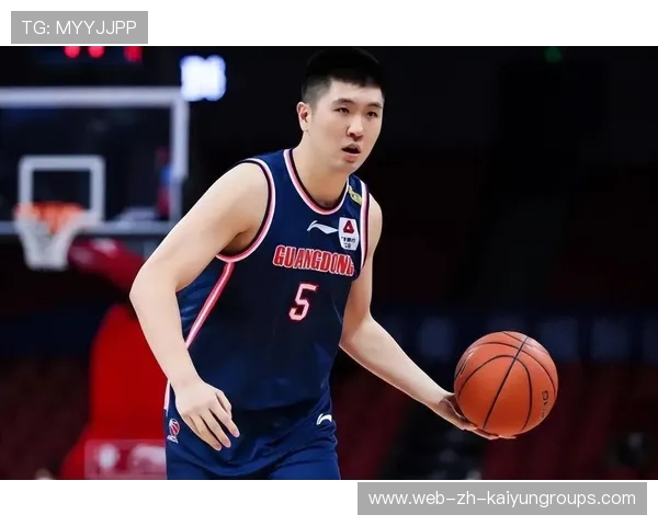 广东三大旧将现状!王薪凯曾繁日下家敲定,26岁防守大闸无人问津 广东三大旧将现状!王薪凯曾繁日下家敲定,26岁防守大闸无人问津