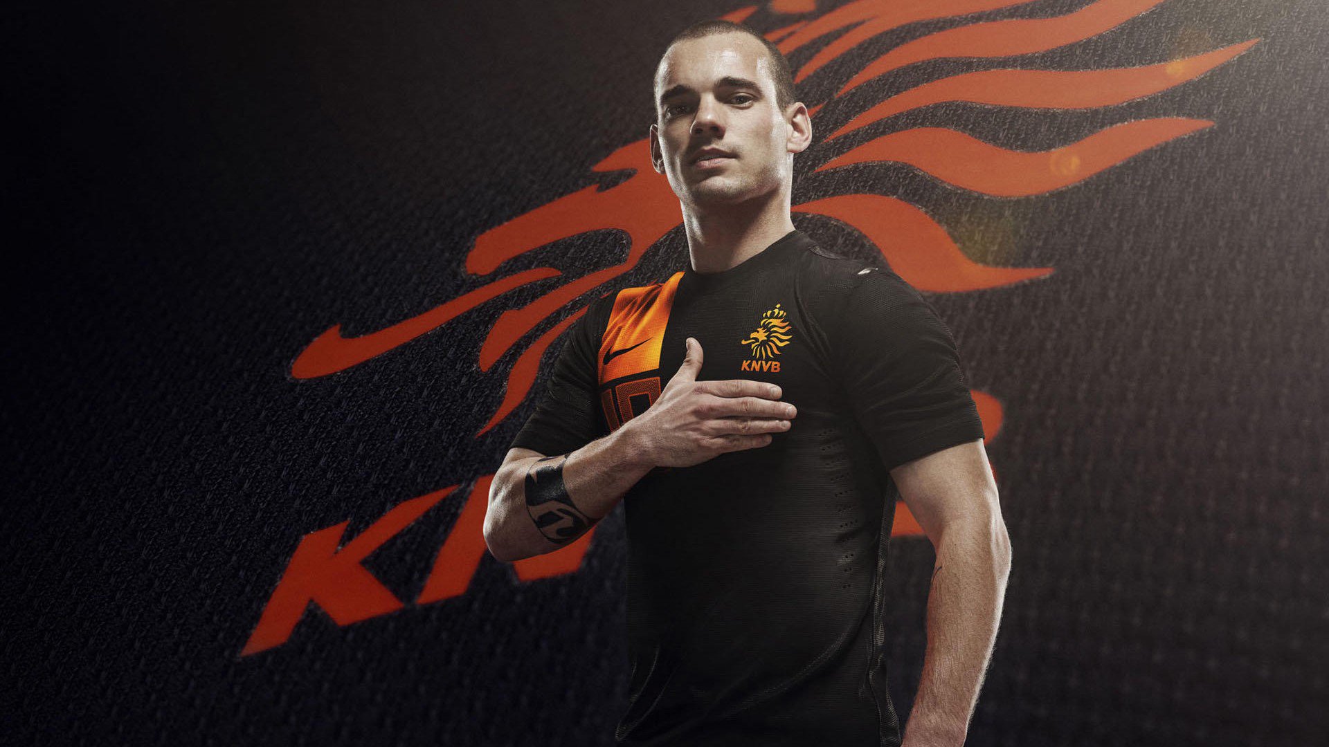 开云APP-教练组战术会议频繁寻找突破口提升比赛执行力，教练布置战术